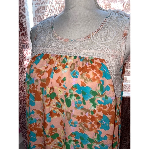 Women’s Orange Lace & Floral Blue Sketch Tank Top 🧡 - Picture 14 of 17